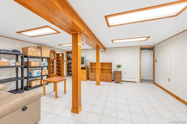 49 Collins Avenue, Kings Park, NY 11754