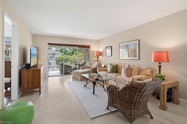 1435 Blue Point AVE 1435, Naples, FL 34102