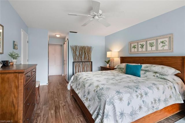 1435 Blue Point AVE 1435, Naples, FL 34102