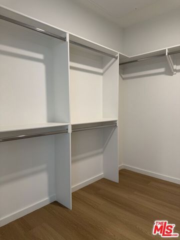 5119 Colfax Avenue 301, Valley Village, CA 91601