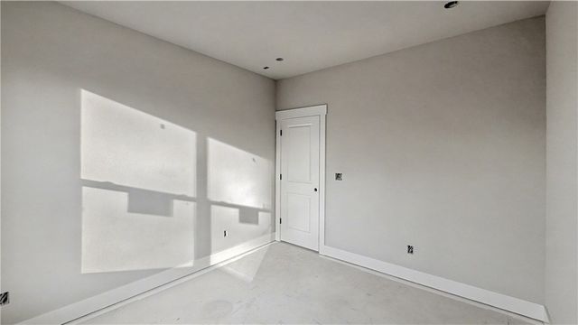 10 Atkin Lane, Bella Vista, AR 72715