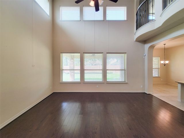 2210 Pearl Bay Court, Pearland, TX 77584