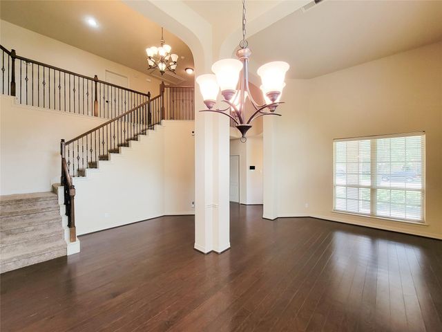 2210 Pearl Bay Court, Pearland, TX 77584