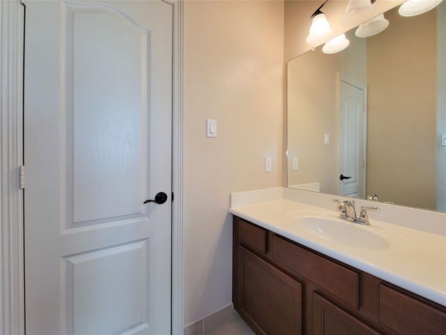 2210 Pearl Bay Court, Pearland, TX 77584