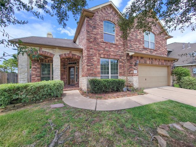 2210 Pearl Bay Court, Pearland, TX 77584