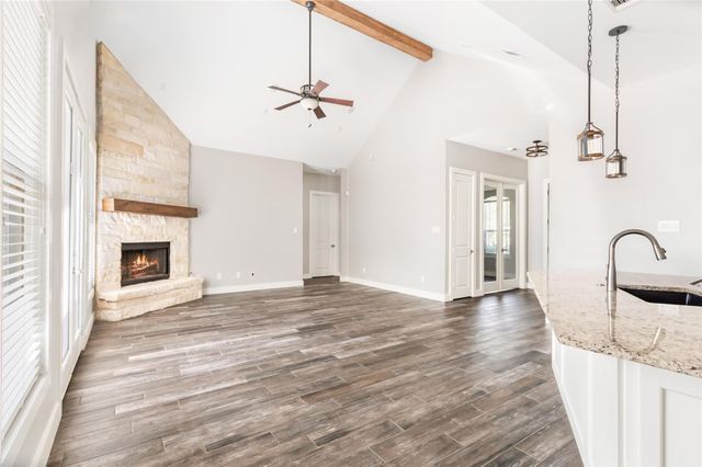 9006 Water Buck Lane, Conroe, TX 77303