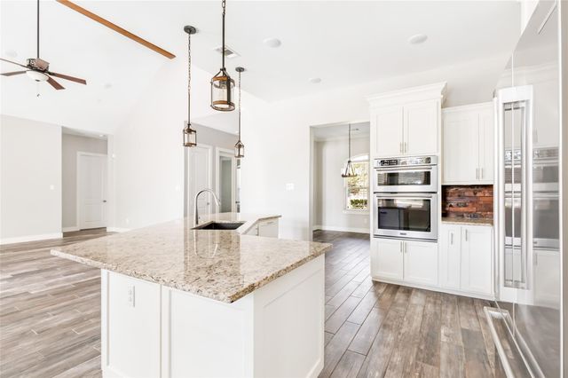 9006 Water Buck Lane, Conroe, TX 77303