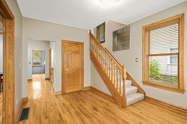 510 University Avenue NE, Minneapolis, MN 55413