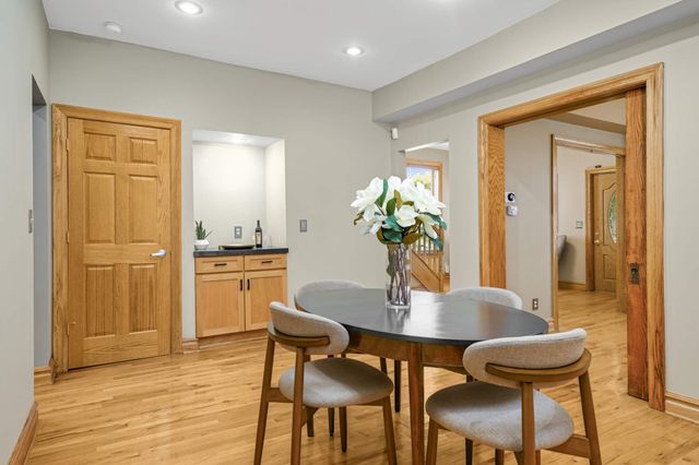 510 University Avenue NE, Minneapolis, MN 55413