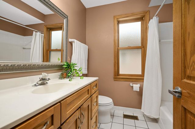 510 University Avenue NE, Minneapolis, MN 55413