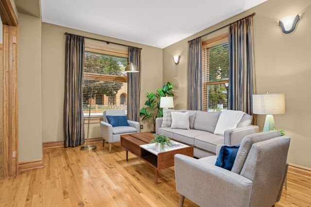 510 University Avenue NE, Minneapolis, MN 55413