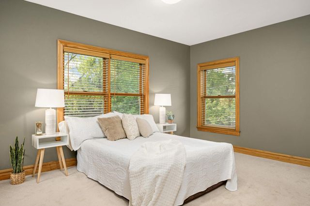 510 University Avenue NE, Minneapolis, MN 55413