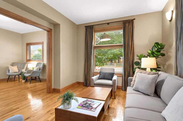 510 University Avenue NE, Minneapolis, MN 55413