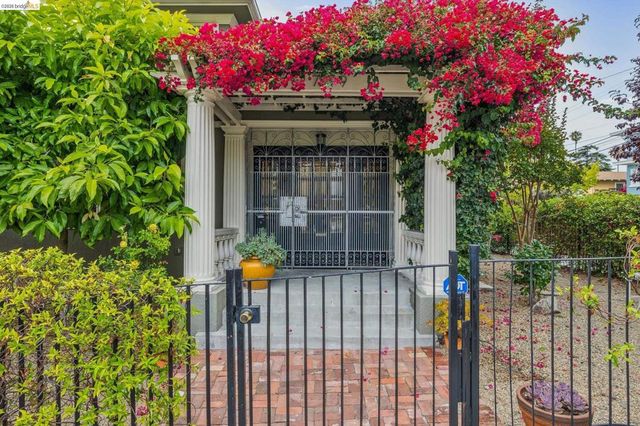 2739 10Th Ave, Oakland, CA 94606