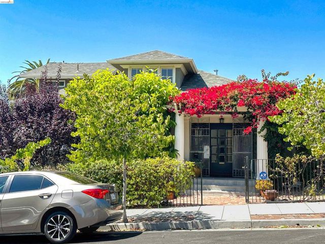 2739 10Th Ave, Oakland, CA 94606