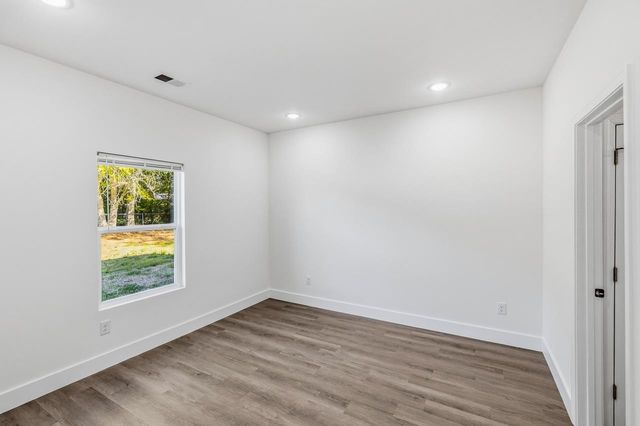 4050 Parris Bridge Road, Boiling Springs, SC 29316