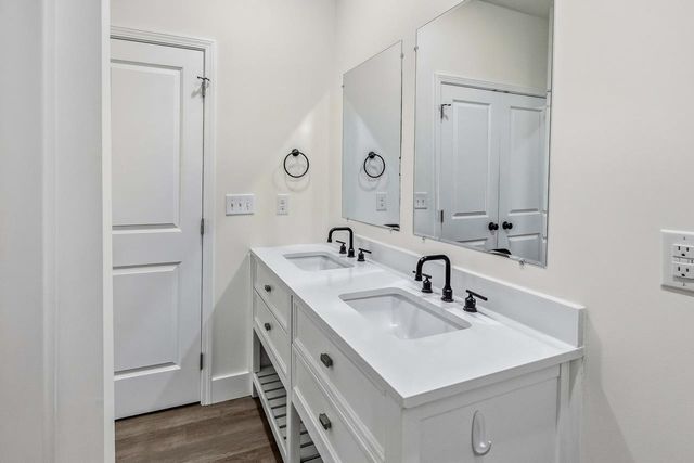 4050 Parris Bridge Road, Boiling Springs, SC 29316