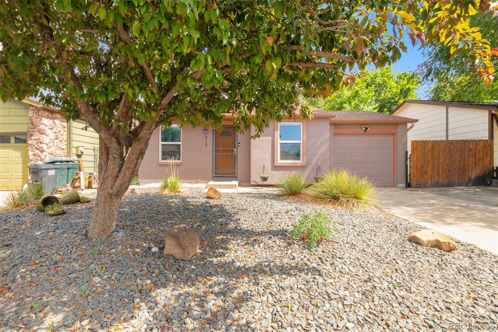 3117 Moonbeam Circle, Colorado Springs, CO 80916