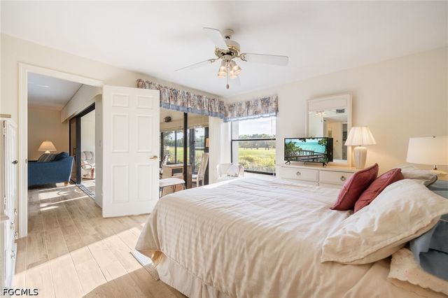5905 Trailwinds DR 812, Fort Myers, FL 33907