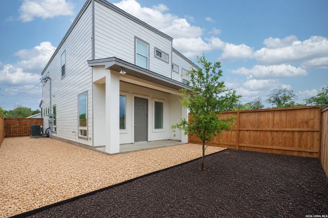 303 SAN SALVADOR, San Antonio, TX 78210