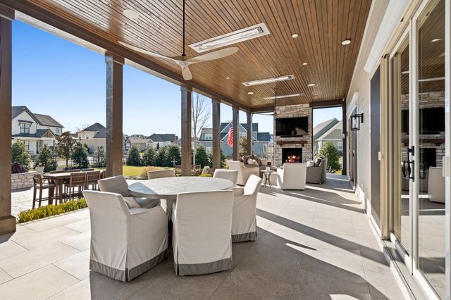 160 Wakeboard Way, Winchester, TN 37398