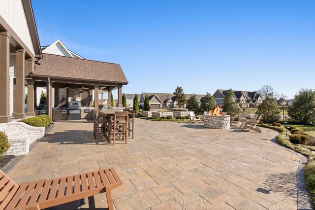 160 Wakeboard Way, Winchester, TN 37398