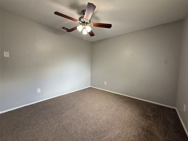 1330 Planters Road, Mesquite, TX 75149