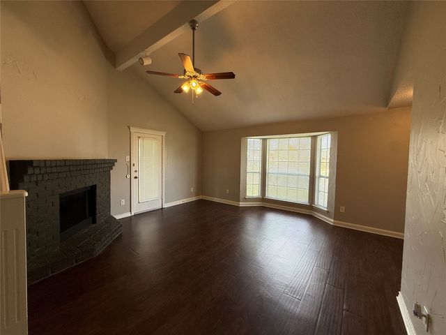 1330 Planters Road, Mesquite, TX 75149