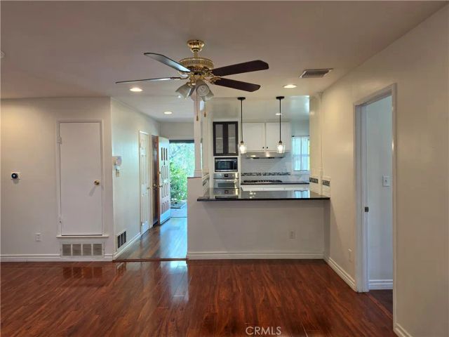 5446 Irondale, Woodland Hills, CA 91367