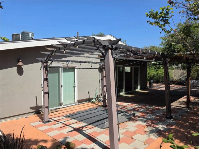 5446 Irondale, Woodland Hills, CA 91367