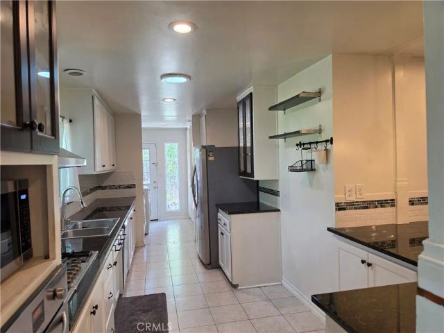 5446 Irondale, Woodland Hills, CA 91367