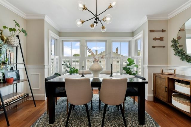 49 L St 5, Boston, MA 02127