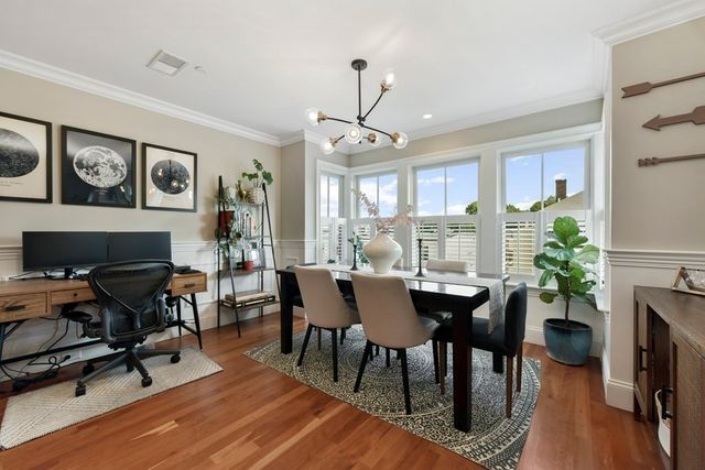 49 L St 5, Boston, MA 02127