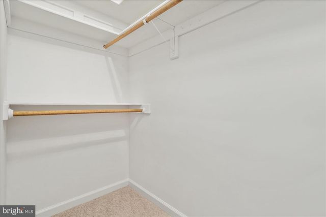 114 HILLVIEW DR, Maurertown, VA 22644