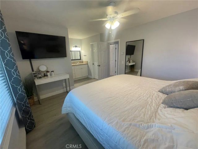 2961 S Sycamore Street B, Santa Ana, CA 92707