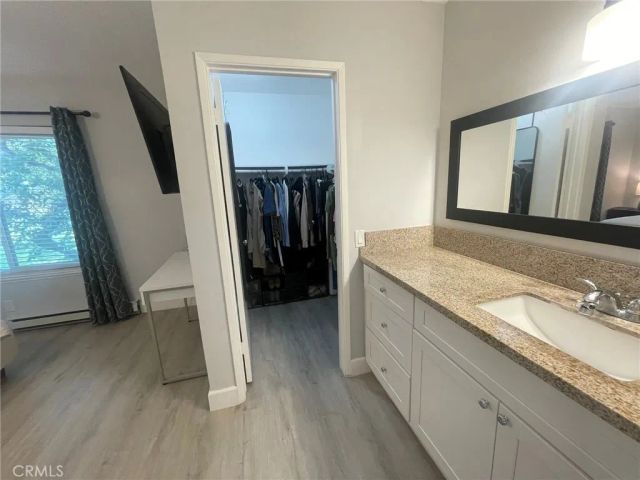 2961 S Sycamore Street B, Santa Ana, CA 92707