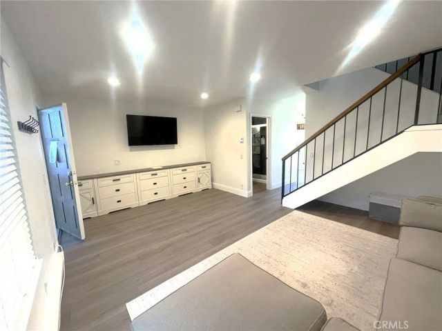 2961 S Sycamore Street B, Santa Ana, CA 92707
