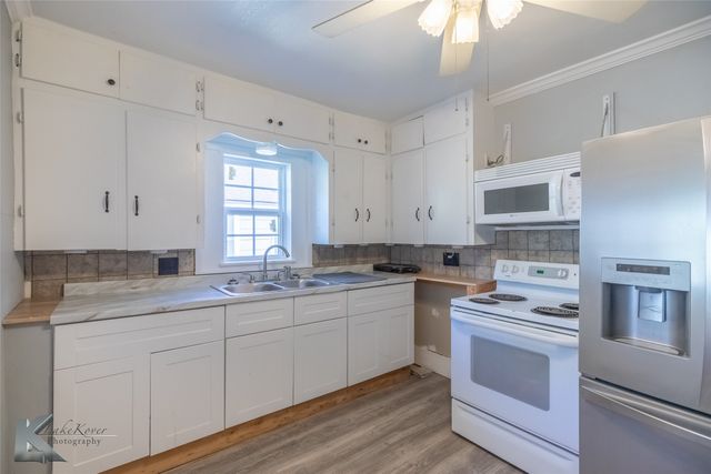 1126 Peach Street, Abilene, TX 79602