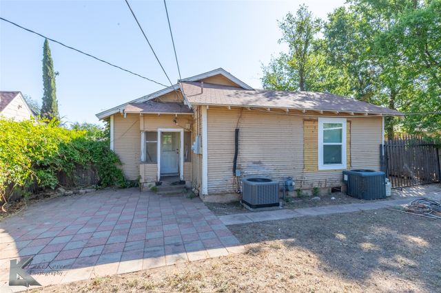 1126 Peach Street, Abilene, TX 79602