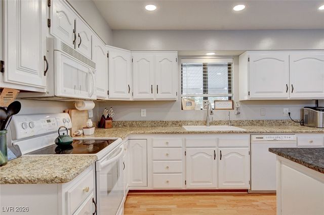 3765 Berkeley Street, Logandale, NV 89021