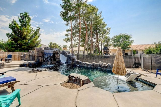 3765 Berkeley Street, Logandale, NV 89021