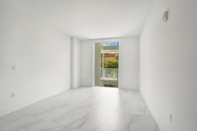 407 N Riverside Drive 303, Pompano Beach, FL 33062