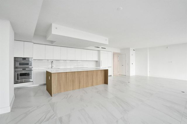 407 N Riverside Drive 303, Pompano Beach, FL 33062