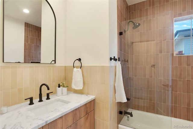 1150 Leyden Street, Denver, CO 80220