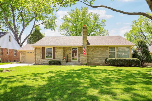5041 Richmond Drive, Edina, MN 55436