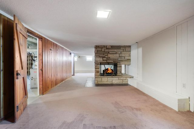 5041 Richmond Drive, Edina, MN 55436
