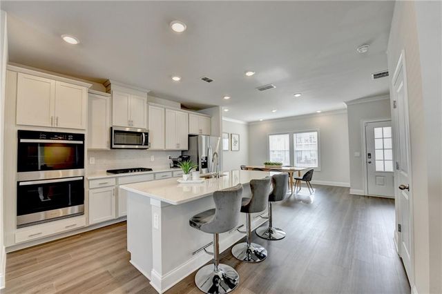 2756 Devon Vale Street, Lawrenceville, GA 30044