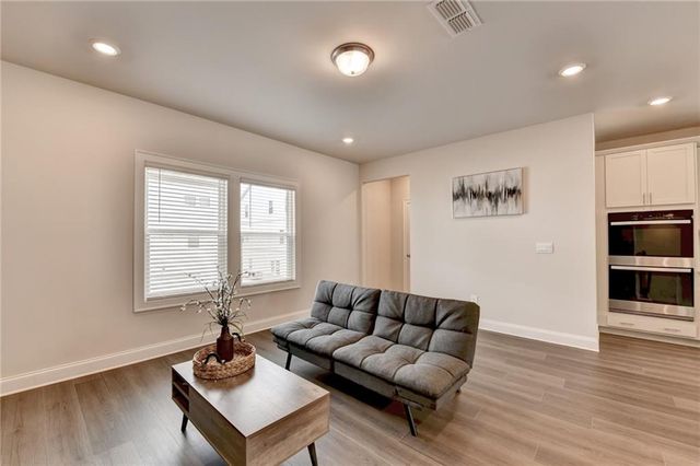 2756 Devon Vale Street, Lawrenceville, GA 30044