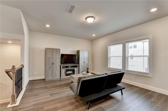 2756 Devon Vale Street, Lawrenceville, GA 30044