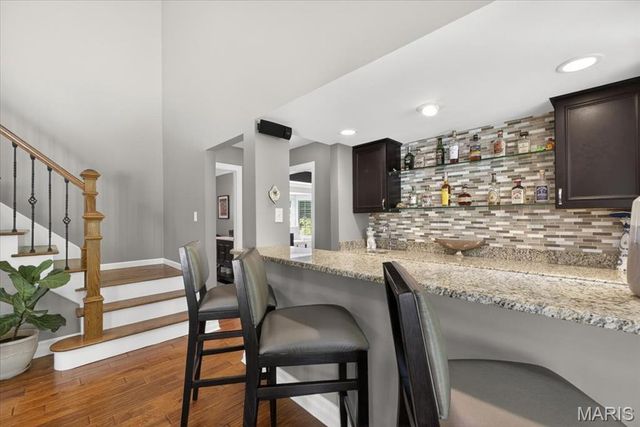 1040 Wellington Terrace, Town And Country, MO 63017